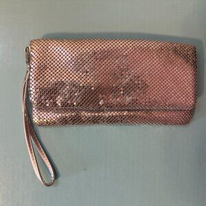 La Regale Silver Mesh Clutch